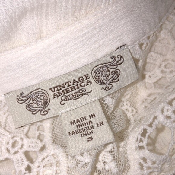 Vintage America size small ivory embroidered top - Picture 4 of 5